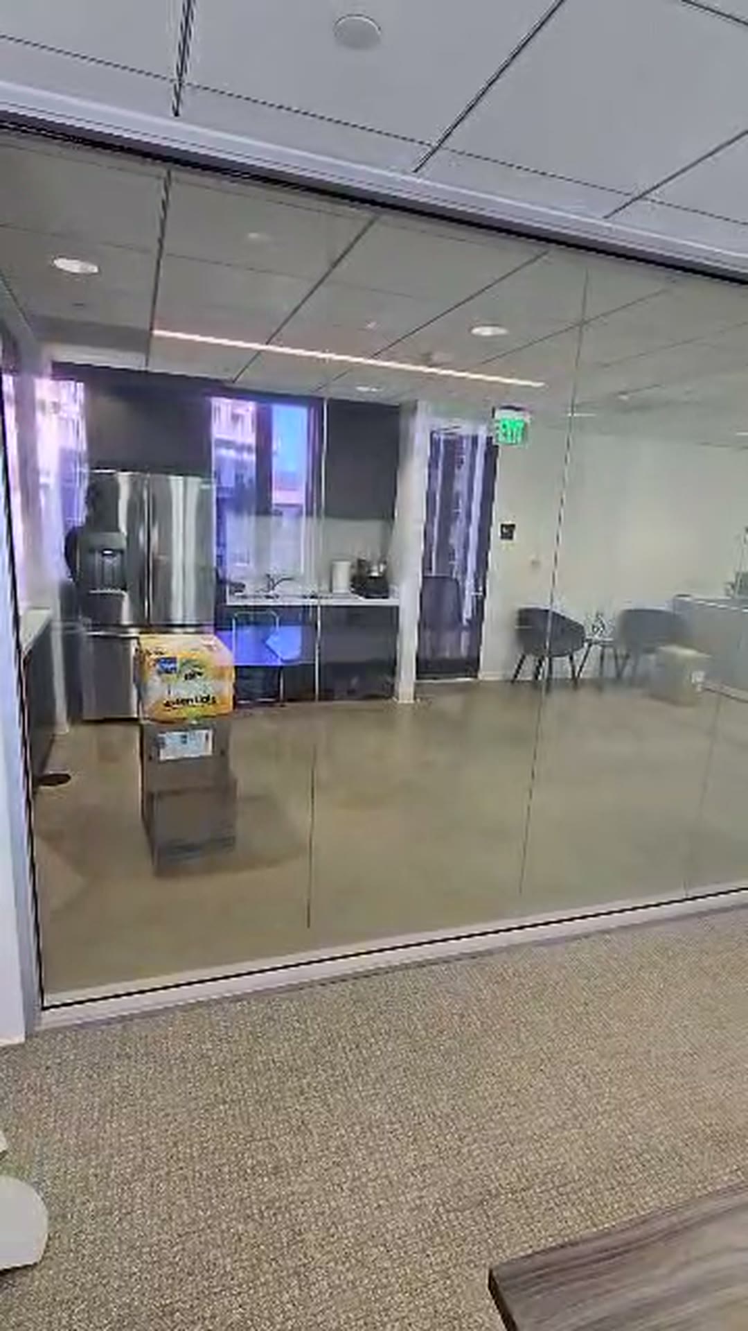 Conference Room Glass Toggle — Beverly Hills